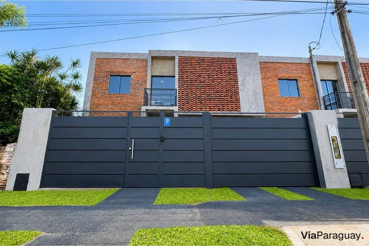 Dúplex en venta en Cuarto Barrio, Luque