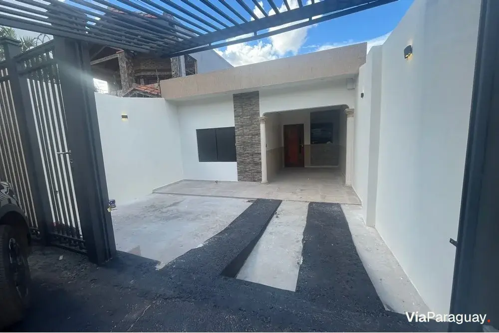 Duplex for sale in Espíritu Santo, San Lorenzo