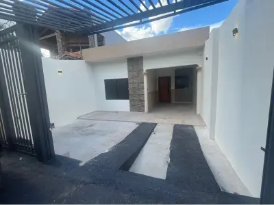 Duplex for sale in Espíritu Santo, San Lorenzo