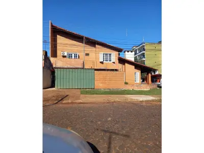 Duplex à venda em esquina, Km 4, Ciudad del Este