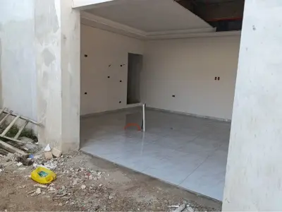 Dúplex en venta en Fernando de la Mora con 3 dormitorios