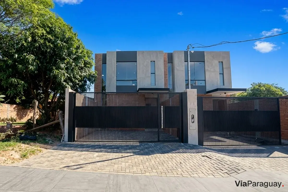 Dúplex en venta en Jardín de Oro, Luque
