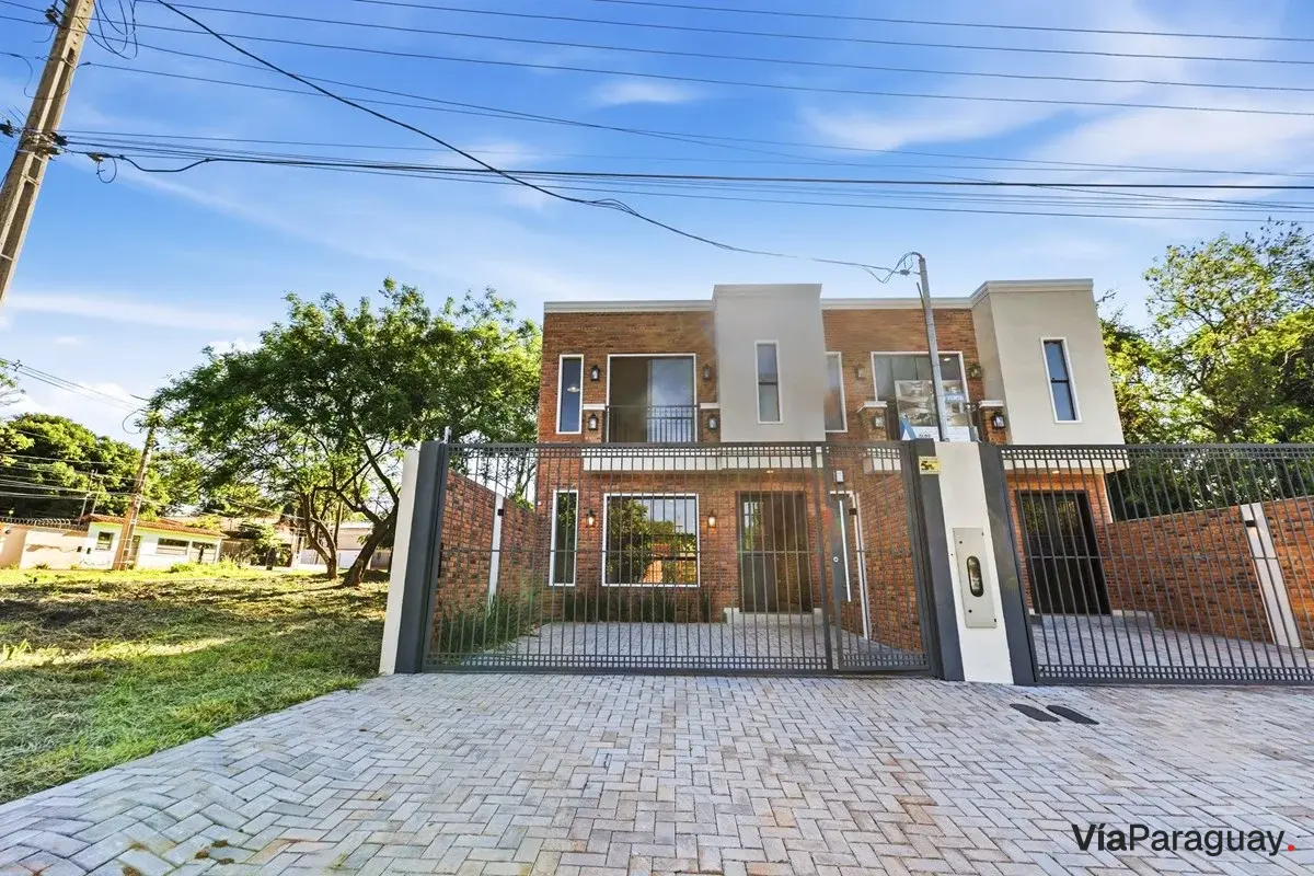 Dúplex en venta en Jardín de Oro, Luque