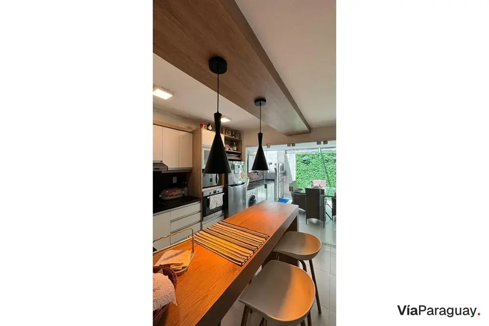 Dúplex en venta en Lambaré con 3 dormitorios