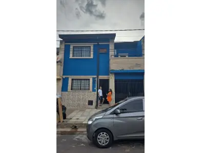 Dúplex en venta en Lambaré con 3 dormitorios