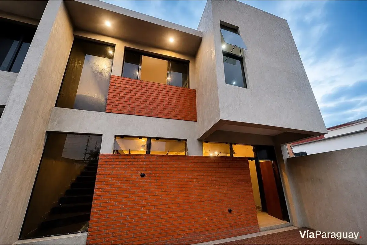 Dúplex en venta en Lambaré, San Roque González