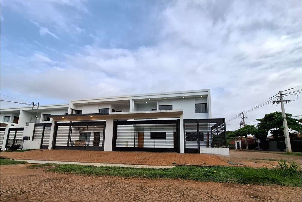 Duplex for sale in Las Mercedes, San Lorenzo