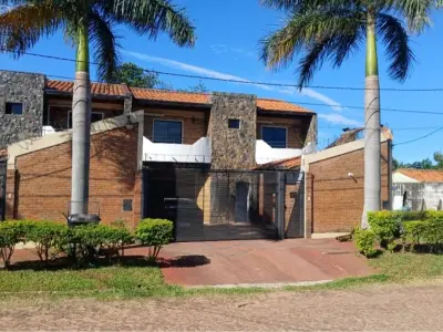 Duplex for sale in Laurelty, Luque