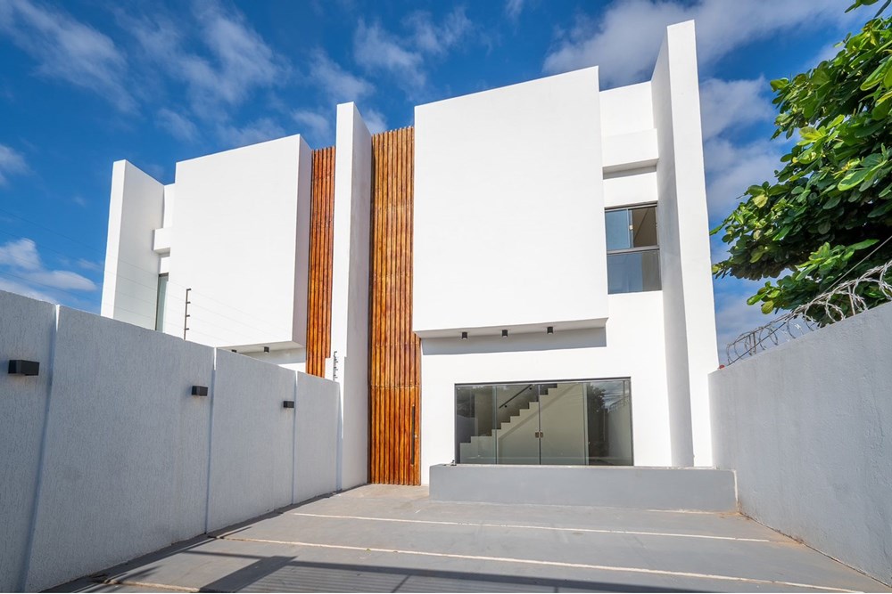 Duplex for sale in Loma Merlo, Luque