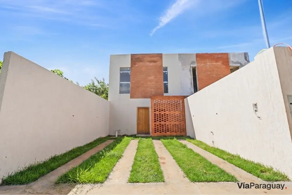 Dúplex en venta en Loma Merlo, Luque