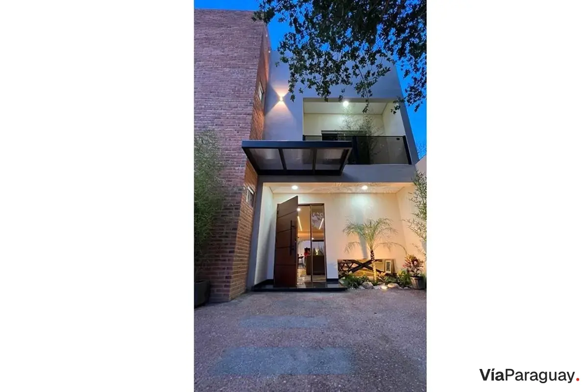 Duplex for sale in Loma Merlo, Luque