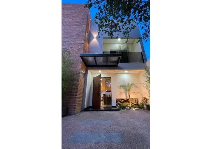 Duplex for sale in Loma Merlo, Luque