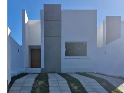 Duplex à venda em Luque, Cañada Garay