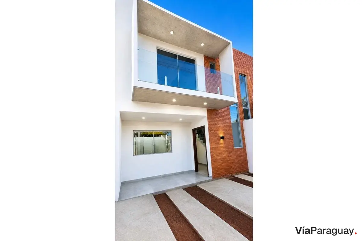 Duplex for sale in Maka'i, Luque, 3 bedrooms