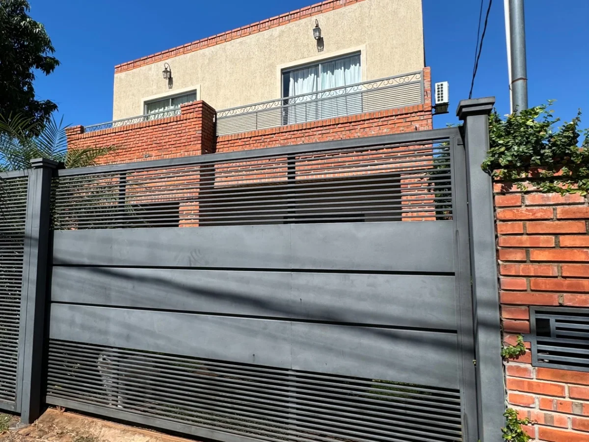 Dúplex en venta en Mariano Roque Alonso, 3 dormitorios