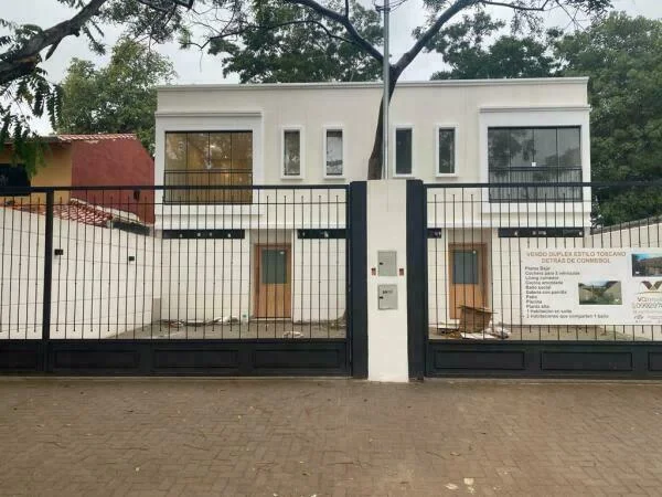 Duplex à venda em Primer Barrio, Luque