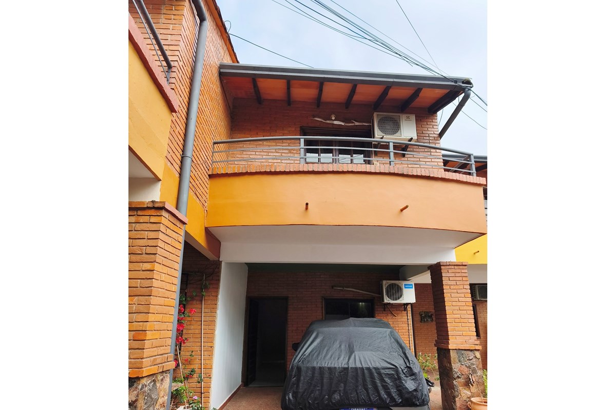 Dúplex en venta en Salvador del Mundo, Asunción