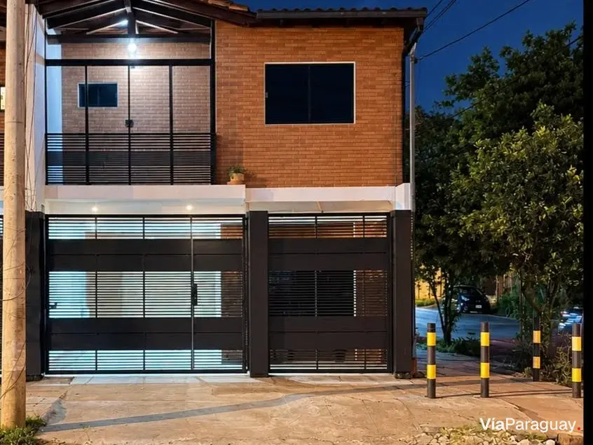 Duplex for sale in San Lorenzo, Barcequillo