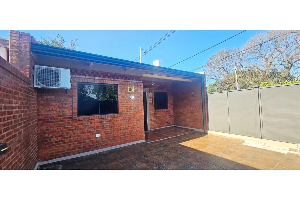 Duplex for sale in Tayazuapé, San Lorenzo