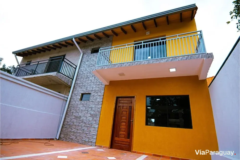 Duplex à venda em Villa Elisa, Mbokajaty