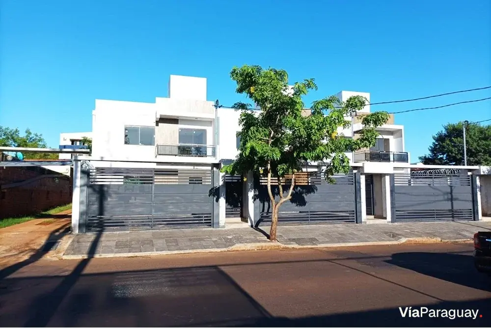 Duplex for sale facing Costanera Este, Encarnación