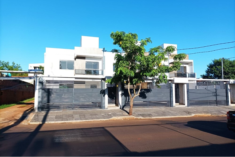 Dúplex en venta frente a la Costanera Este, Encarnación