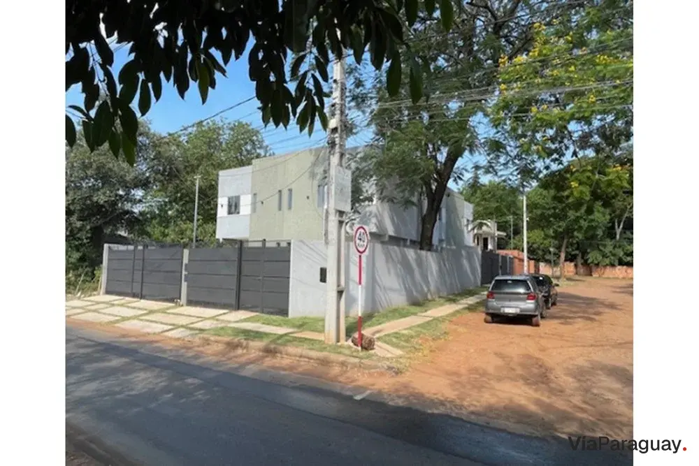 Duplex moderno à venda em Santo Tomás, San Lorenzo