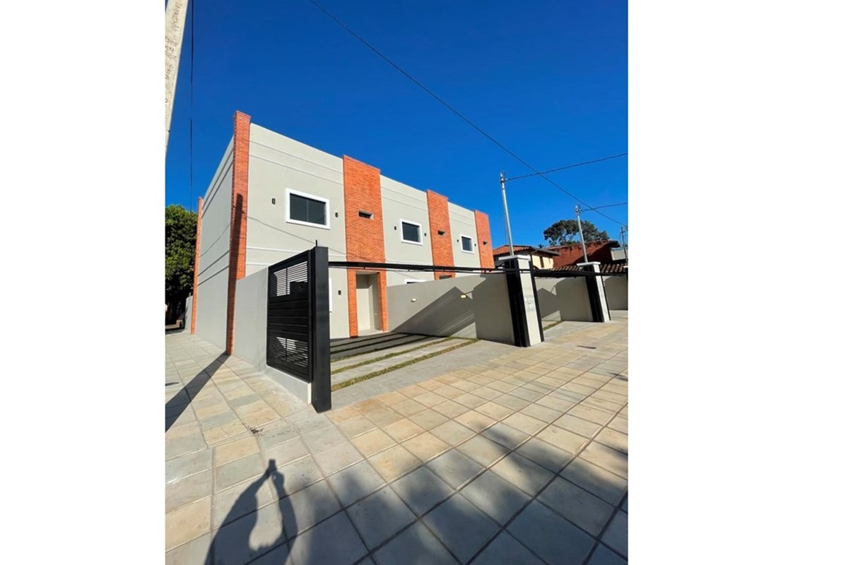 Dúplex premium a estrenar en venta en Pitiantuta