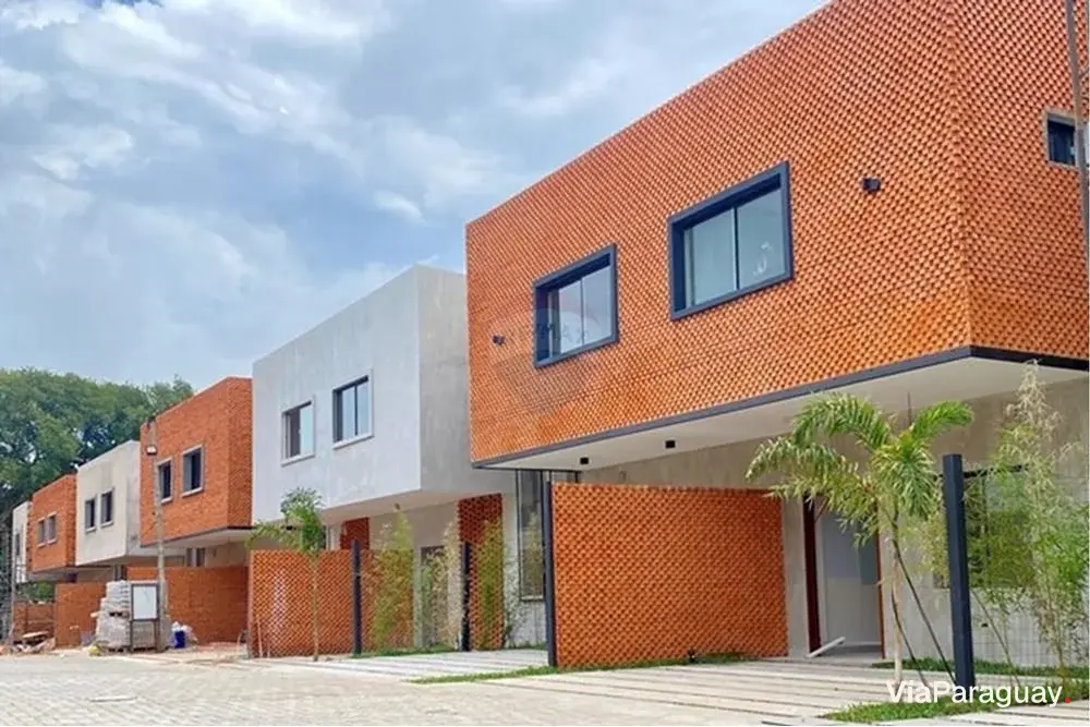 Dúplex premium à venda em San Lorenzo, Central