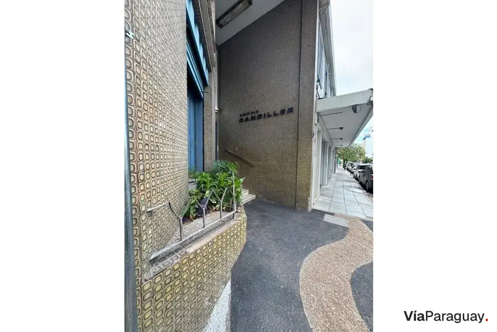 Edificio Canciller en venta en La Encarnación, Asunción