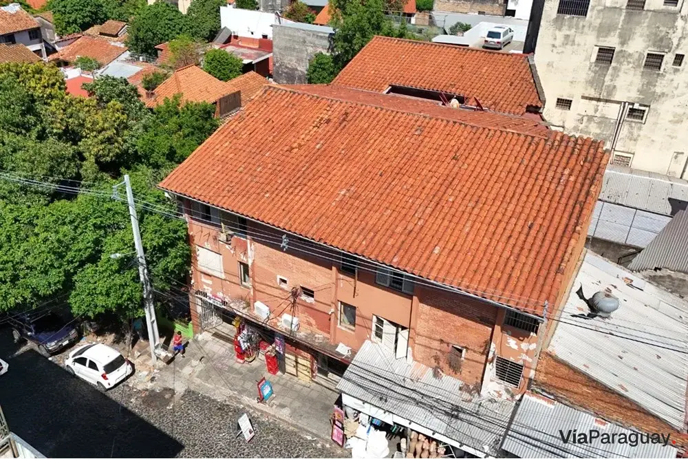 Edificio comercial en venta en Barrio Pettirossi, Asunción
