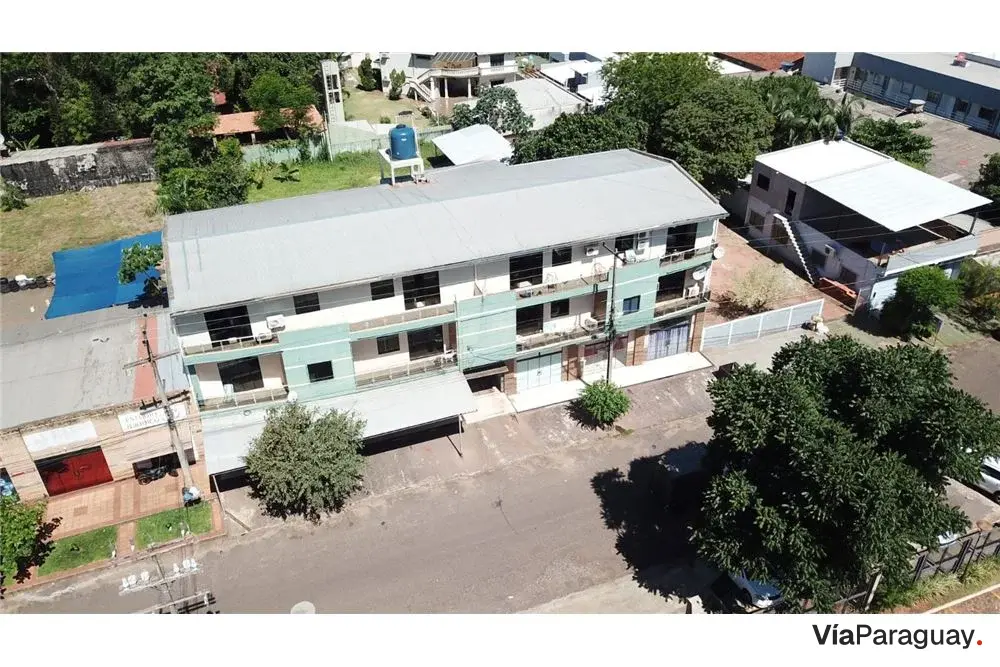 Edifício comercial à venda no centro de Salto del Guairá
