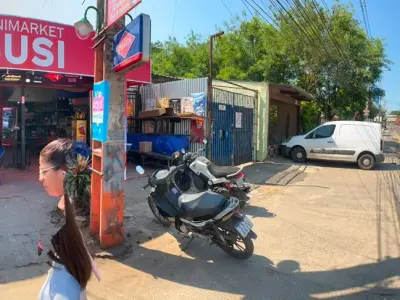 Prédio comercial à venda em Fernando de la Mora 1