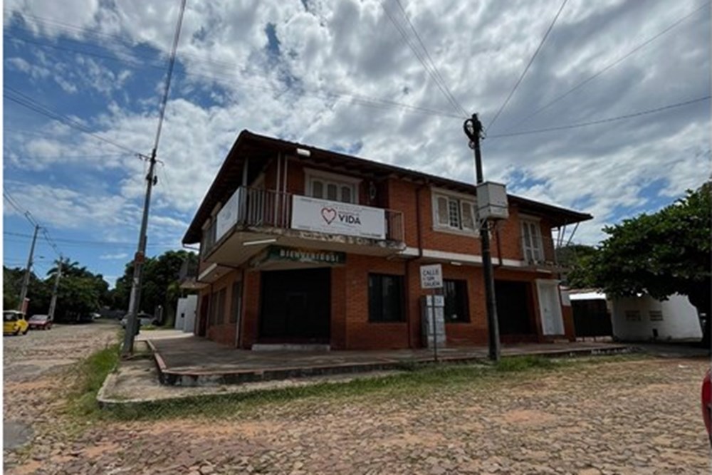 Edificio comercial en venta en Villa Ofelia, Fernando de la Mora