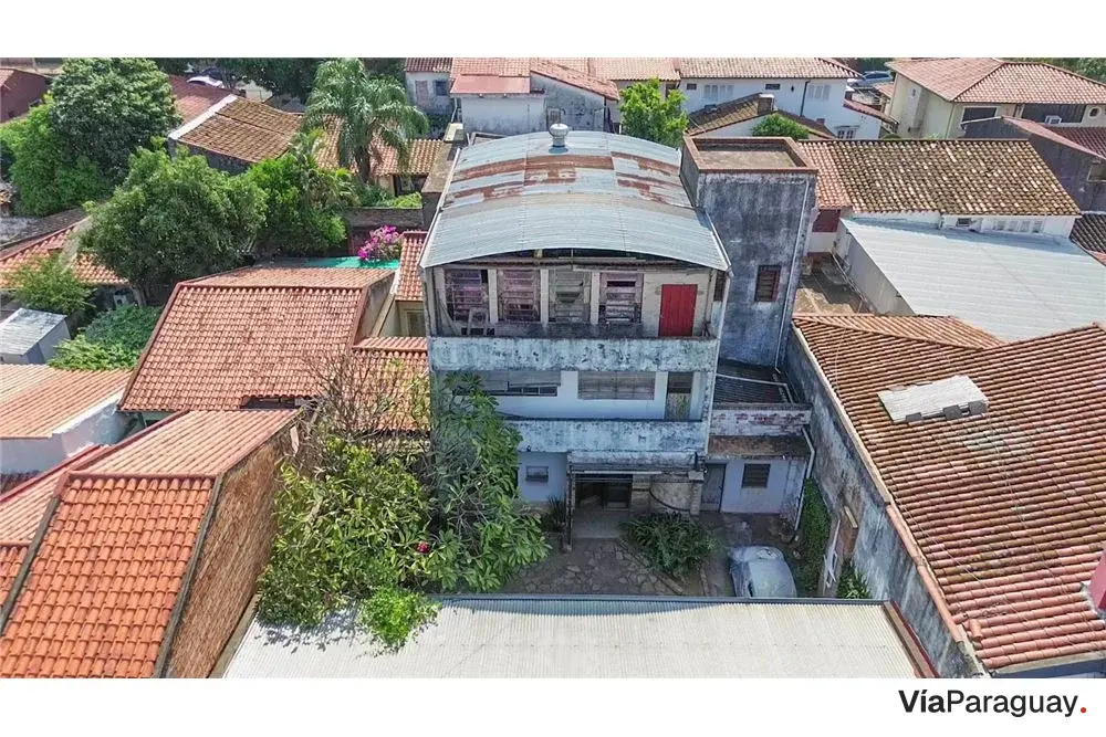 Edifício comercial à venda na Av. Gral. Santos