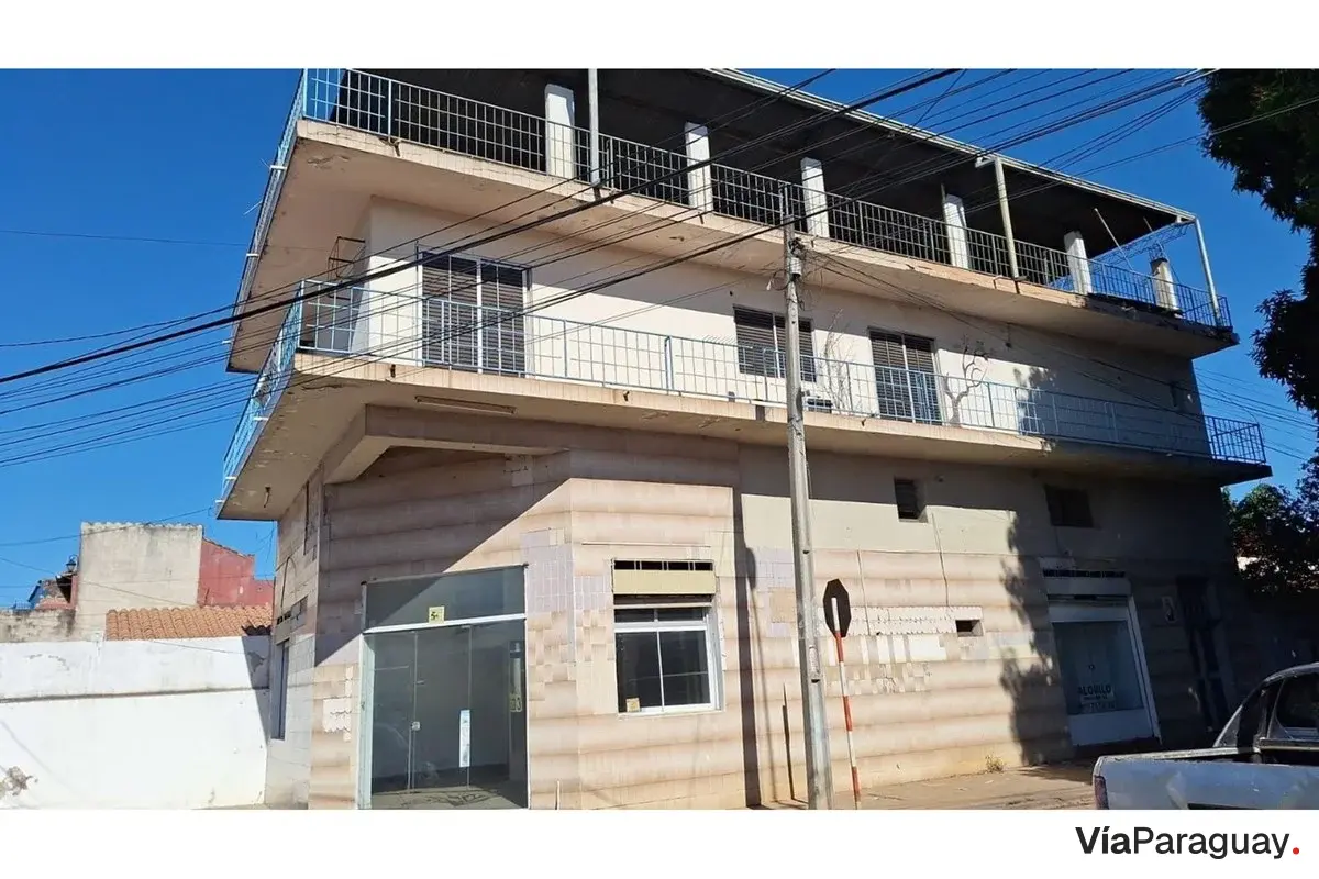 Edifício comercial e residencial à venda em San Vicente