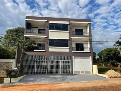 Edifício de 3 andares à venda em Presidente Franco — renda ativa