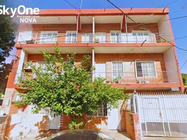Edificio de tres niveles en venta, barrio Santa Lucía, Lambaré