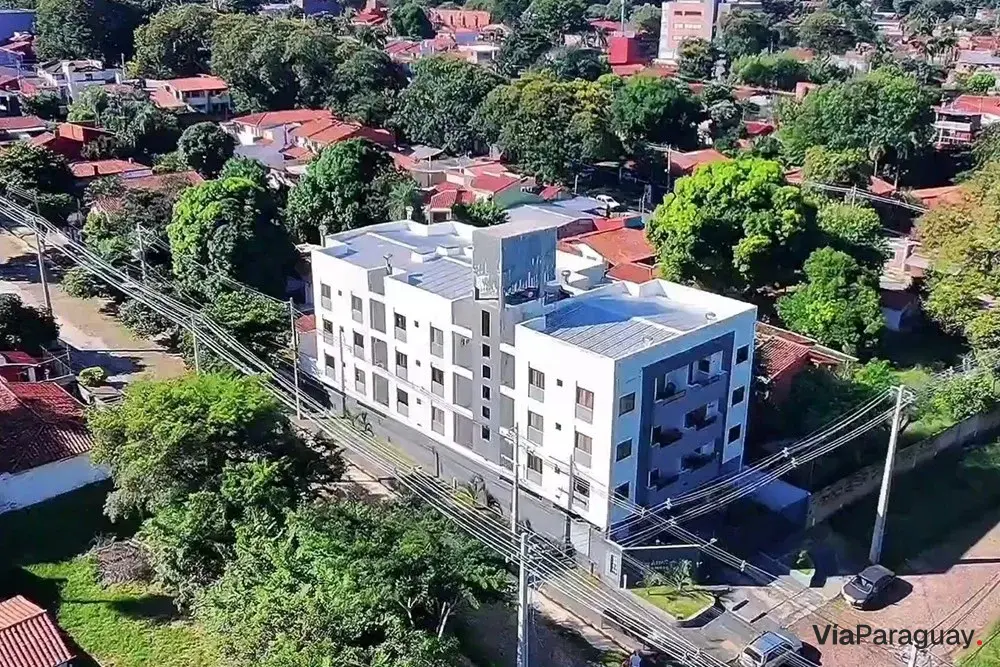 Edificio de viviendas con renta activa en venta en Lambaré