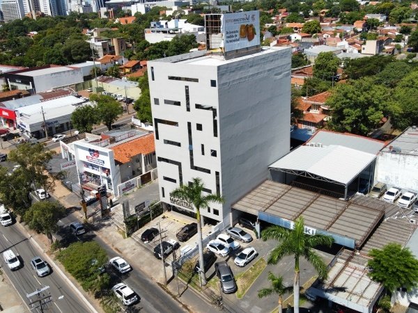 Edificio en alquiler en Villa Morra, Asunción — Edificio Mirage