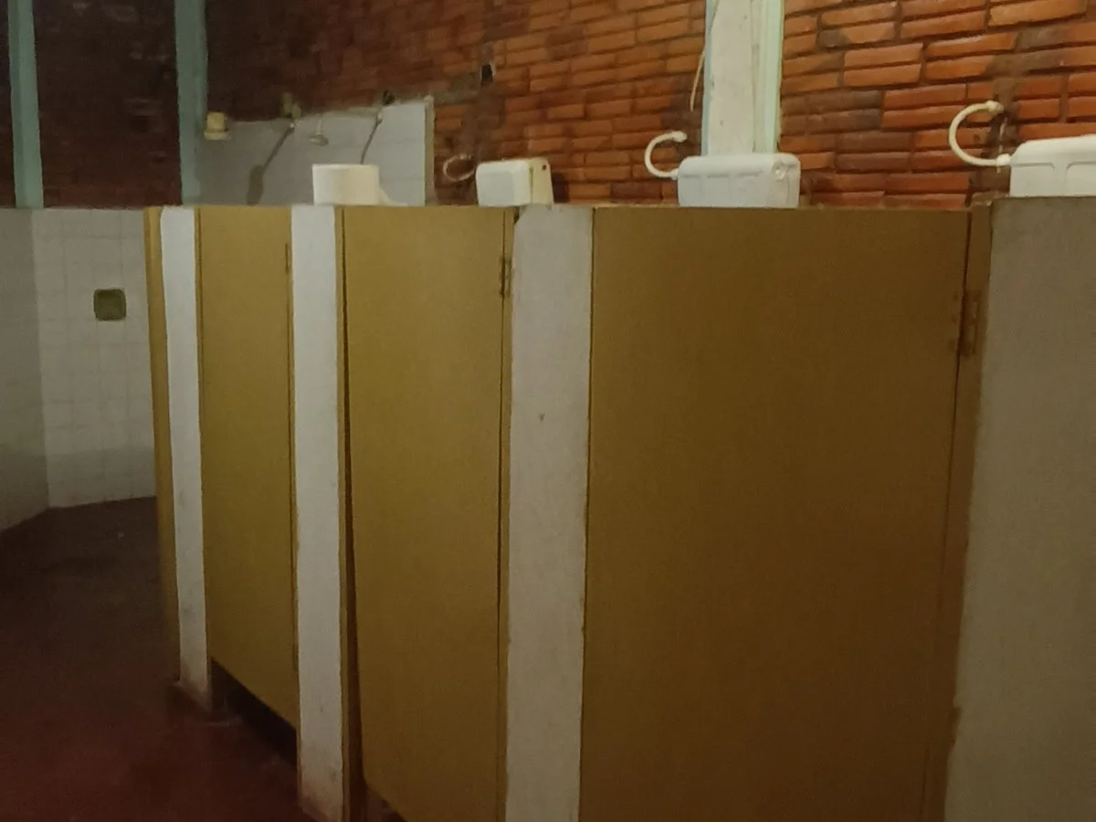 Edificio en alquiler para uso institucional o corporativo, Ita Kaaguy, Fernando de la Mora