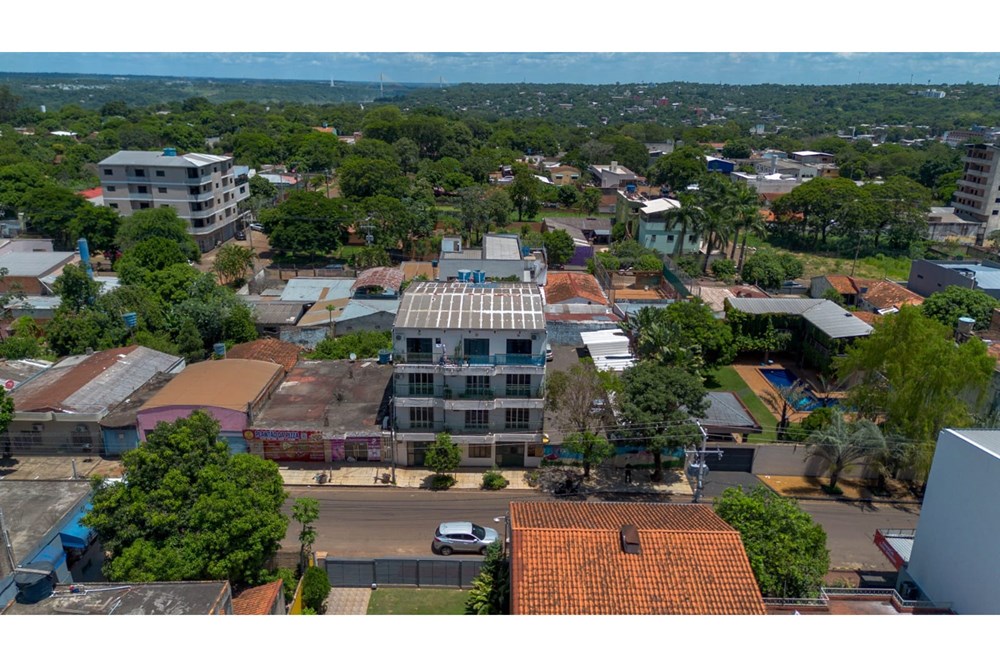 Edificio en venta con renta activa en San Miguel