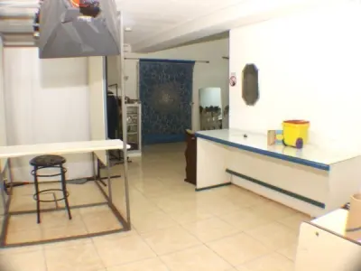 Edificio en venta sobre Av. Perú en San Roque, Asunción