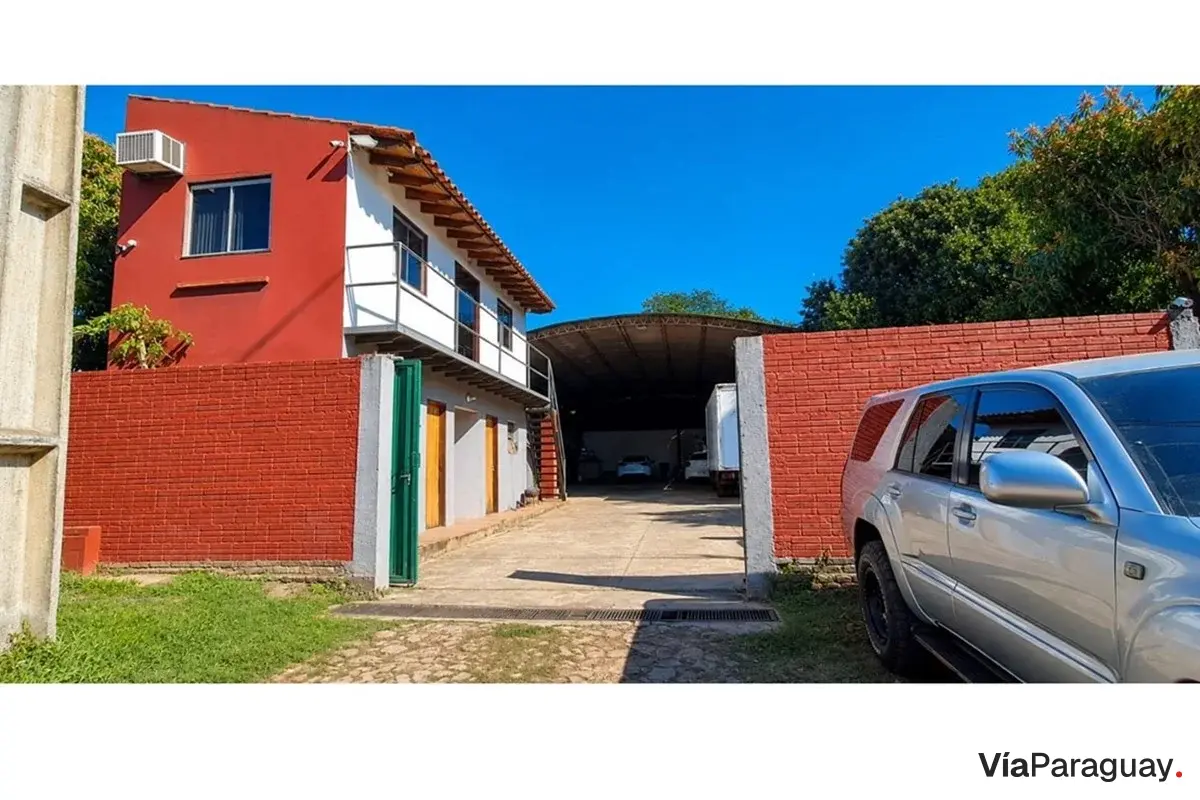 Galpón comercial en venta en Mariano Roque Alonso