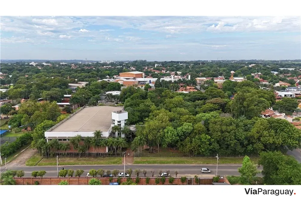 Galpón industrial en venta en Fernando de la Mora