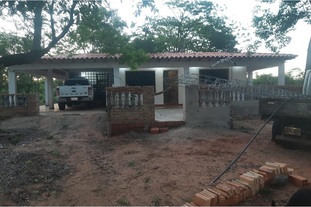 Granja à venda em Isla Ybaté, Carapeguá