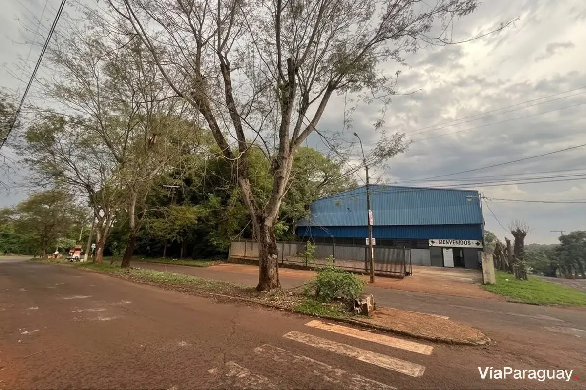 Imóvel comercial à venda em Hernandarias