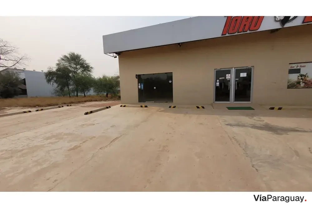Commercial space for rent, 65 m², in Filadelfia