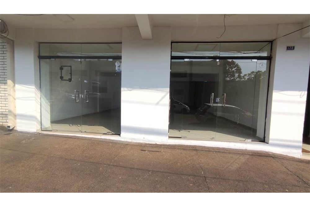 Sala comercial para alugar em Encarnación, Itapúa