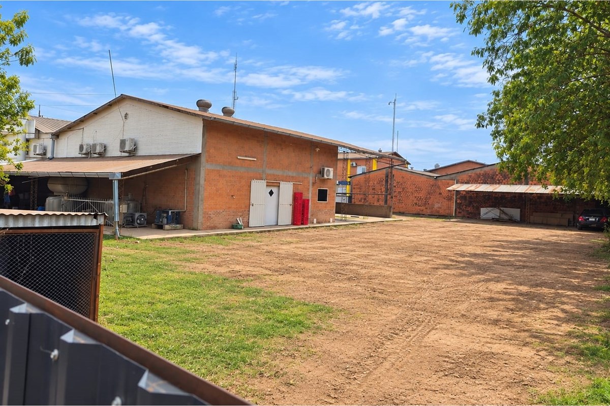 Local comercial en alquiler en Loma Plata, Chaco